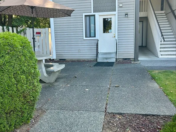 5775 Golden Eagle Dr, Ferndale, WA 98248