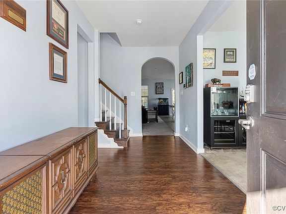 2nd image of 13386 Slayden Cir