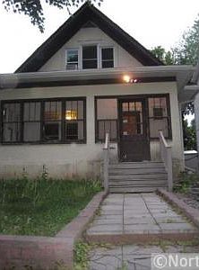 1st image of 864 Fremont Ave