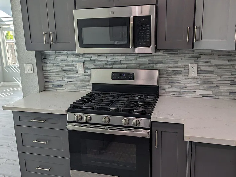 6977 Schilling Ave — Photo 20