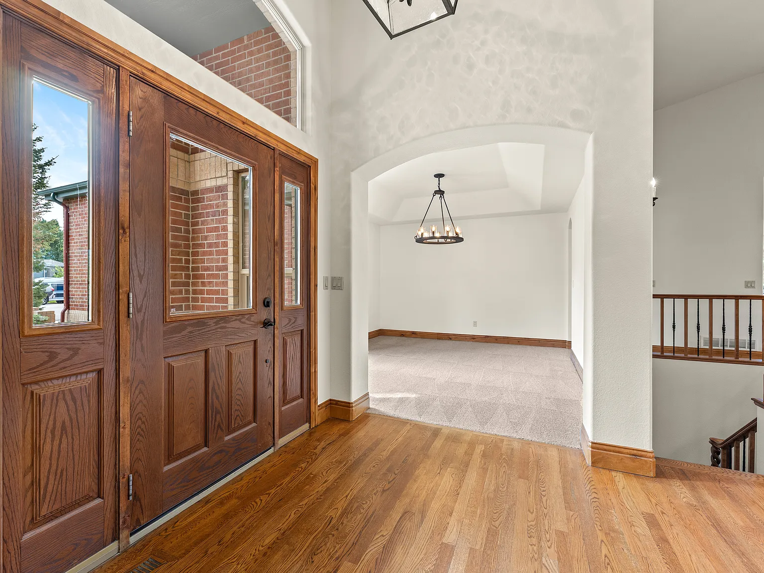5 bed, 3.5 bath, 4079 sqft, $4,250 — Photo 4