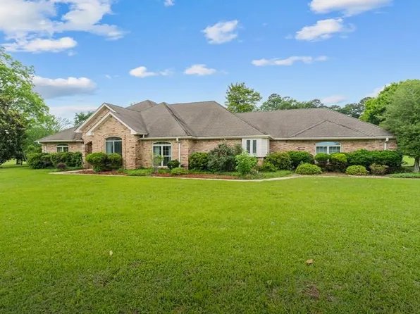 6437 East St, Texarkana, AR 71854