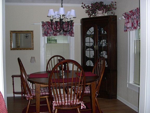 3rd image of 5859 Emerson Ave S