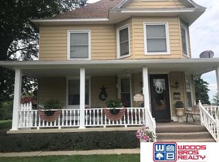 1200 Valmont St, Palmer, NE 68864