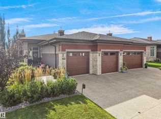 904 Wood Pl NW, Edmonton, AB T6W3G8