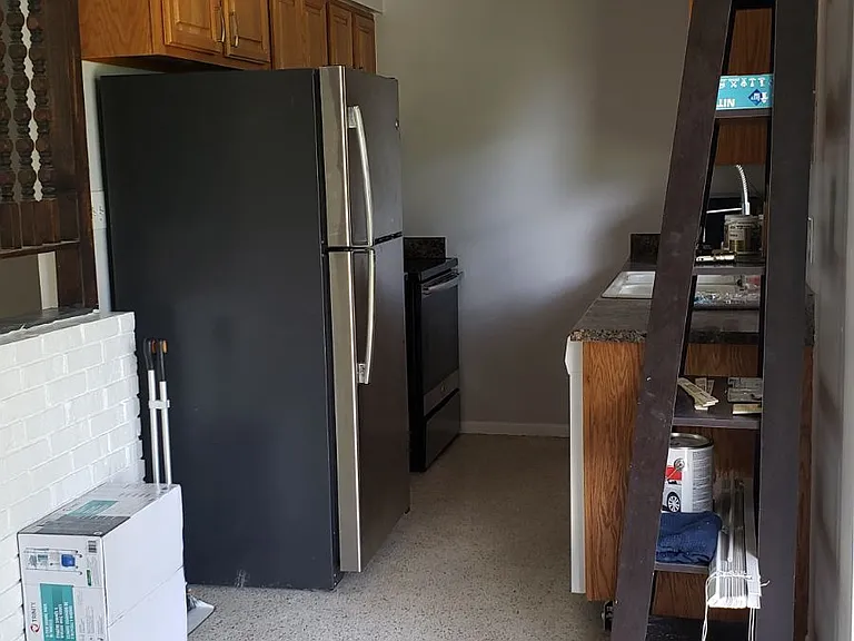 224 W Highland St — Photo 20