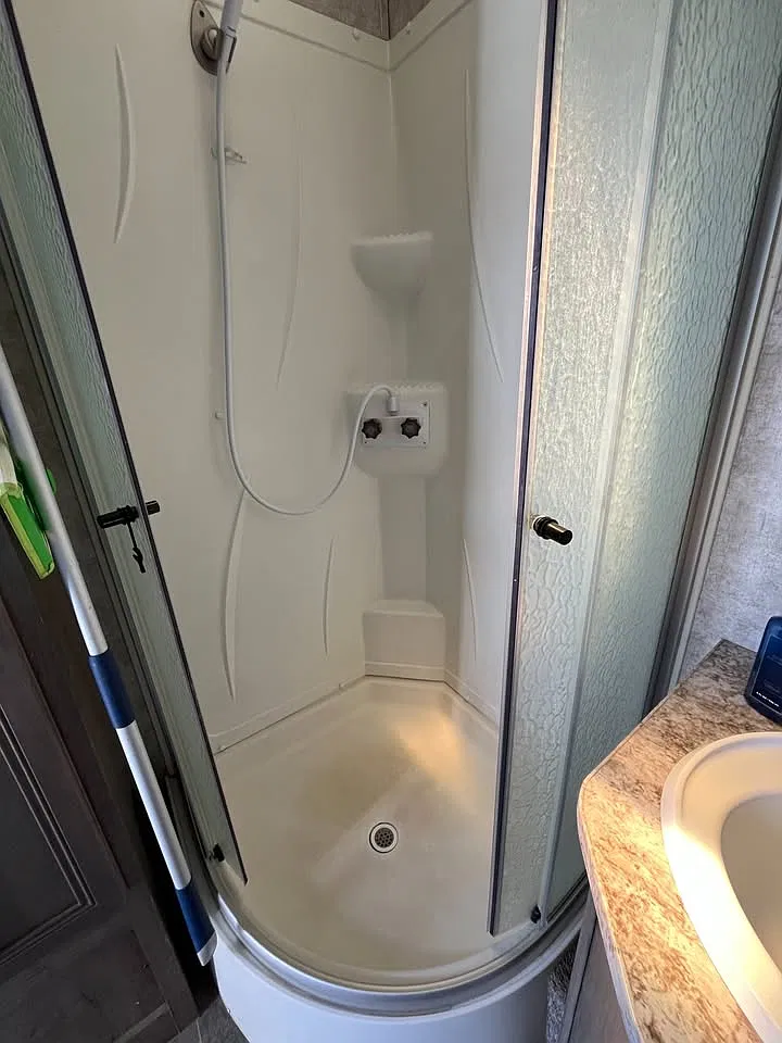 1 bed, $950 — Photo 4