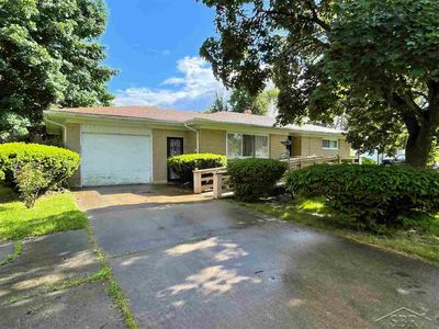 4684 S Michelle St, Saginaw, MI, 48601