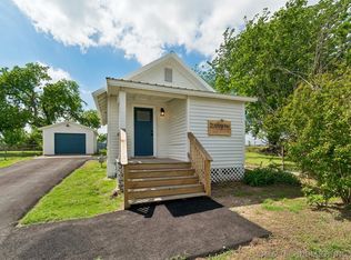 211 N Kings Hwy, Cushing, OK 74023