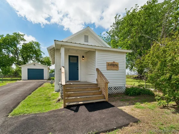 211 N Kings Hwy, Cushing, OK 74023