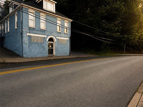 2nd image of 500 E Main St
