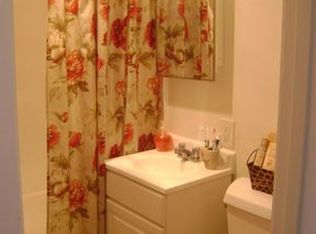 7042 Main St APT 18, Westminster, CA 92683