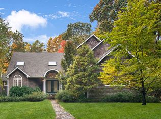 2182 Deerfield Rd, Sag Harbor, NY 11963