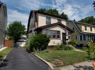 12 Clubb St, Bloomfield, NJ 07003