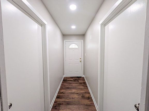 2nd image of 2331 Coronado Pl