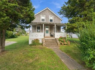 27 Benson Ave, Westerly, RI 02891