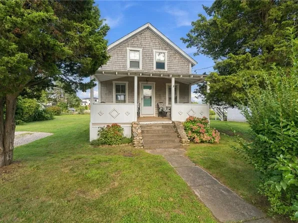 27 Benson Ave, Westerly, RI 02891