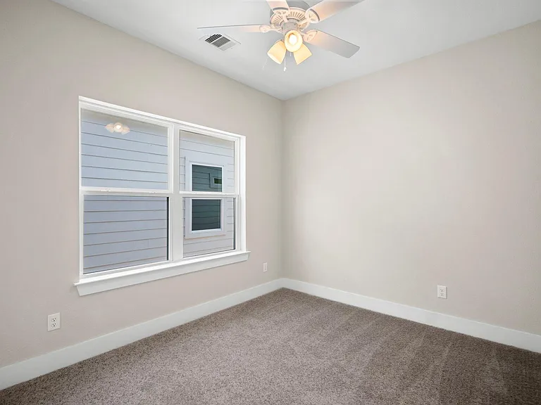 8016 Willow St #C — Photo 15