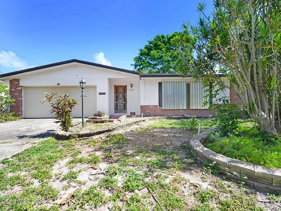 1st image of 1224 Yacht Club Blvd
