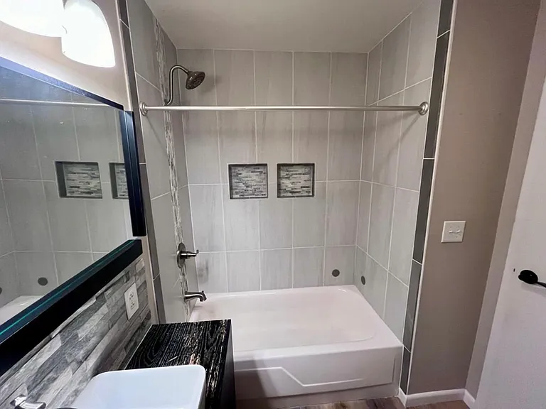 907 Falmouth Ave — Photo 12