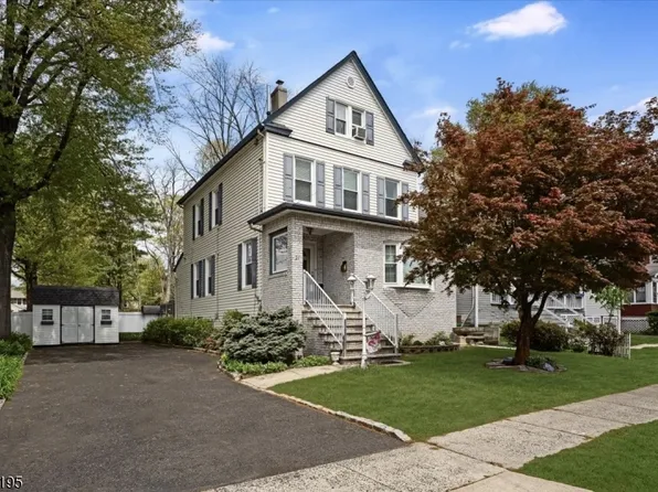21 W Grant Ave, Roselle Park Boro, NJ 07204