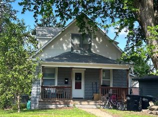 6718 S 31st St, Omaha, NE 68107