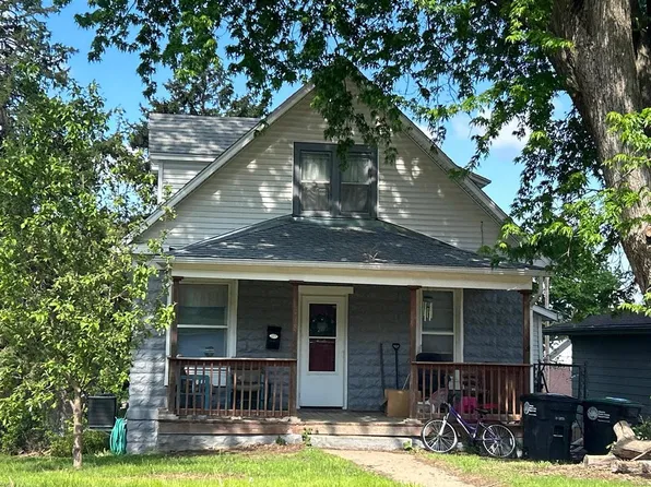 6718 S 31st St, Omaha, NE 68107