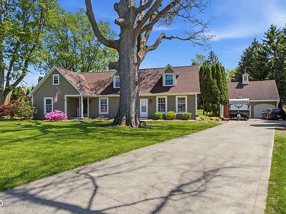 3rd image of 2631 Highland Rd