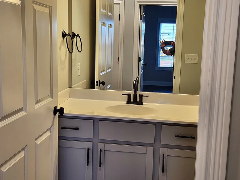 201 Palmer Ct — Photo 7