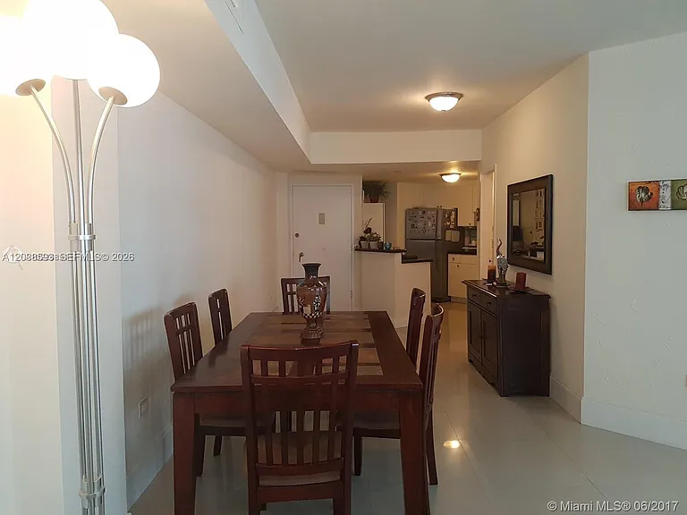 801 Brickell Bay Dr #765 — Photo 2