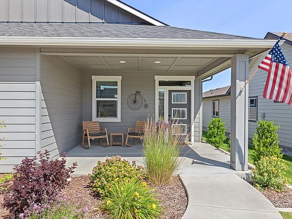 3rd image of 2671 N Heton Ln