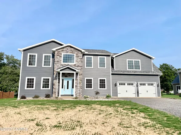 420 S 21st St, Lewisburg, PA 17837