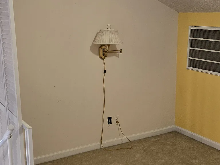 1006 Laurel Ave — Photo 5