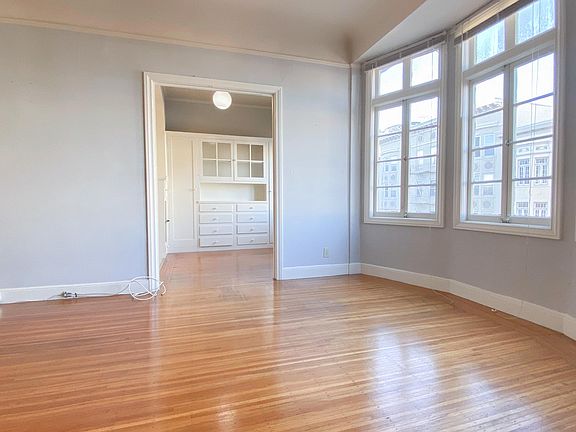 3rd image of 1755 Franklin St #304