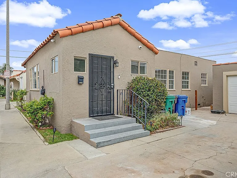 1515 E Walnut Way — Photo 26