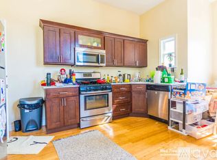 18 Cobden St #1R, Roxbury, MA 02119