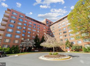 1121 Arlington Blvd APT 120, Arlington, VA 22209
