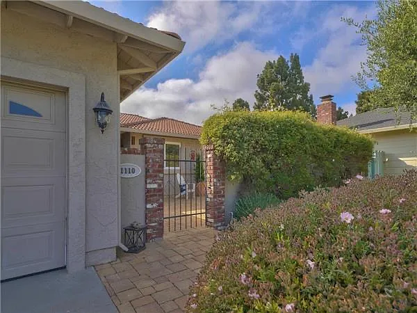 3 bed, 1566 sqft, $4,000 — Photo 1