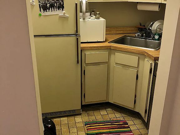 4th image of 174 E 90th St APT 3F