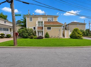 3391-02 Country Club Rd, Bronx, NY 10465