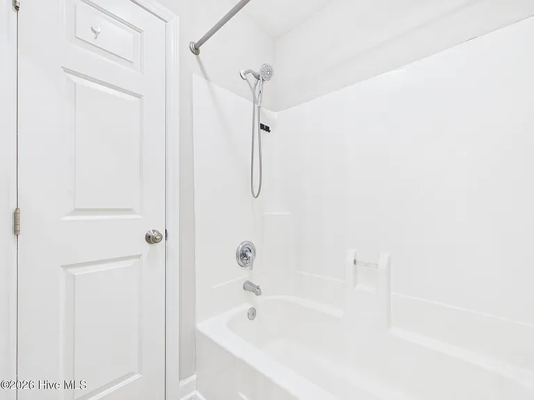3516 Casine Ct — Photo 32