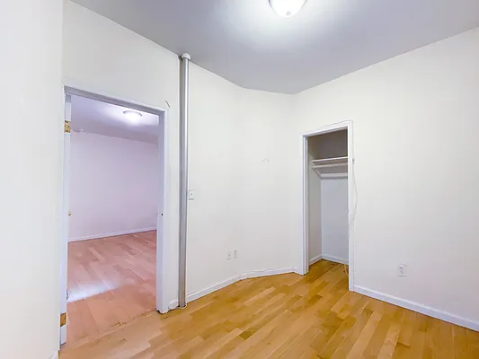 Rented by City Connections Realty | media 18