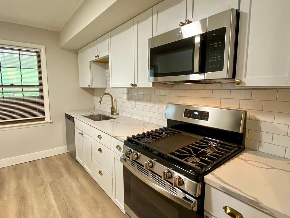 625 Broadmoor Dr Chesterfield MO Zillow