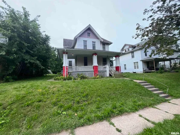 505 W 14th St, Davenport, IA 52803