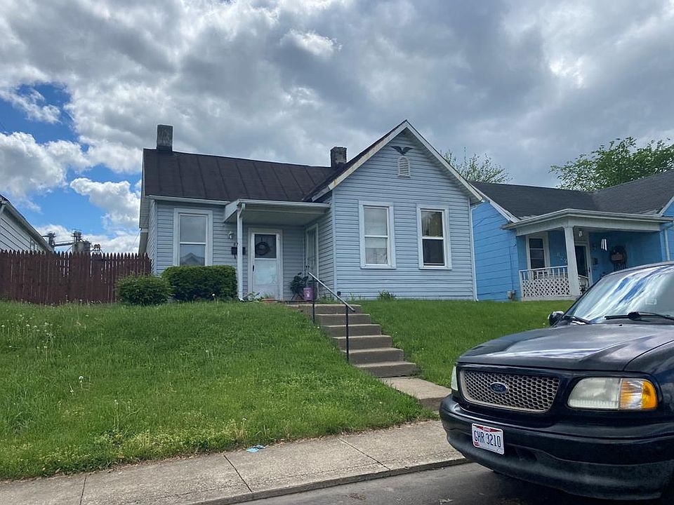 1st image of 826 Jefferson Ave