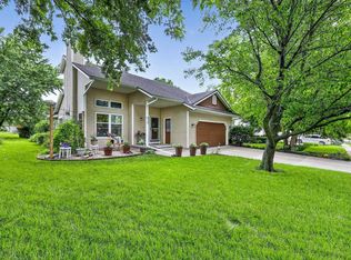 610 Nordic Trl, Stoughton, WI 53589