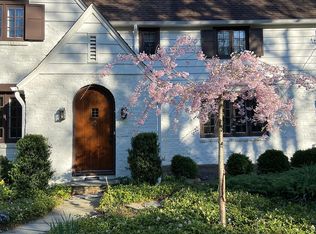 7 Spring Hill Rd, Westport, CT 06880