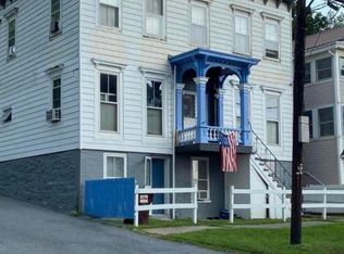 15 Williams St, Whitehall, NY 12887