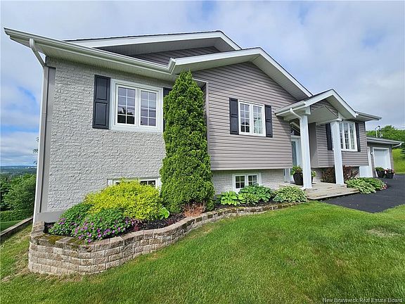 4th image of 56 Wilson Cres
