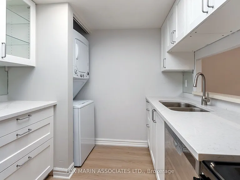 33 University Ave #303 — Photo 21